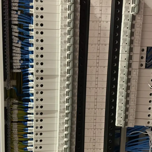 Three-phase distribution board with neatly labelled circuits